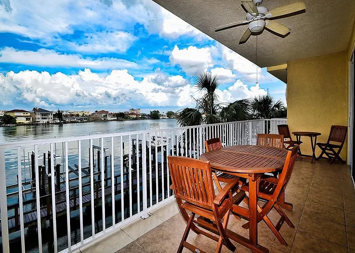 Bay Harbor 202 * Clearwater Beach